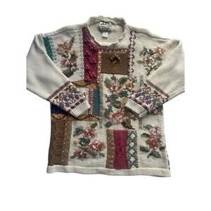 Heirloom Collectibles Women’s Sweater Medium Off White Vintage Patchwork Floral